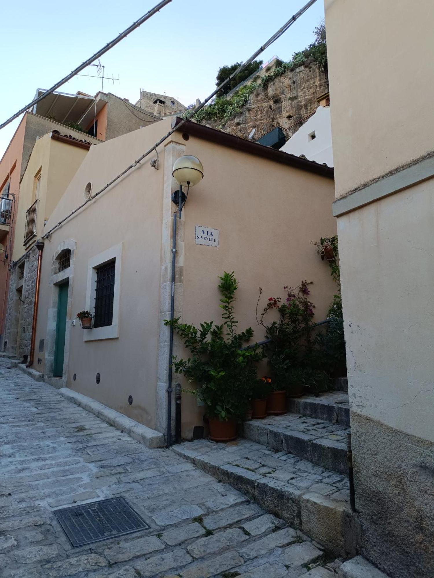 Casetta Santa Venera موديكا المظهر الخارجي الصورة
