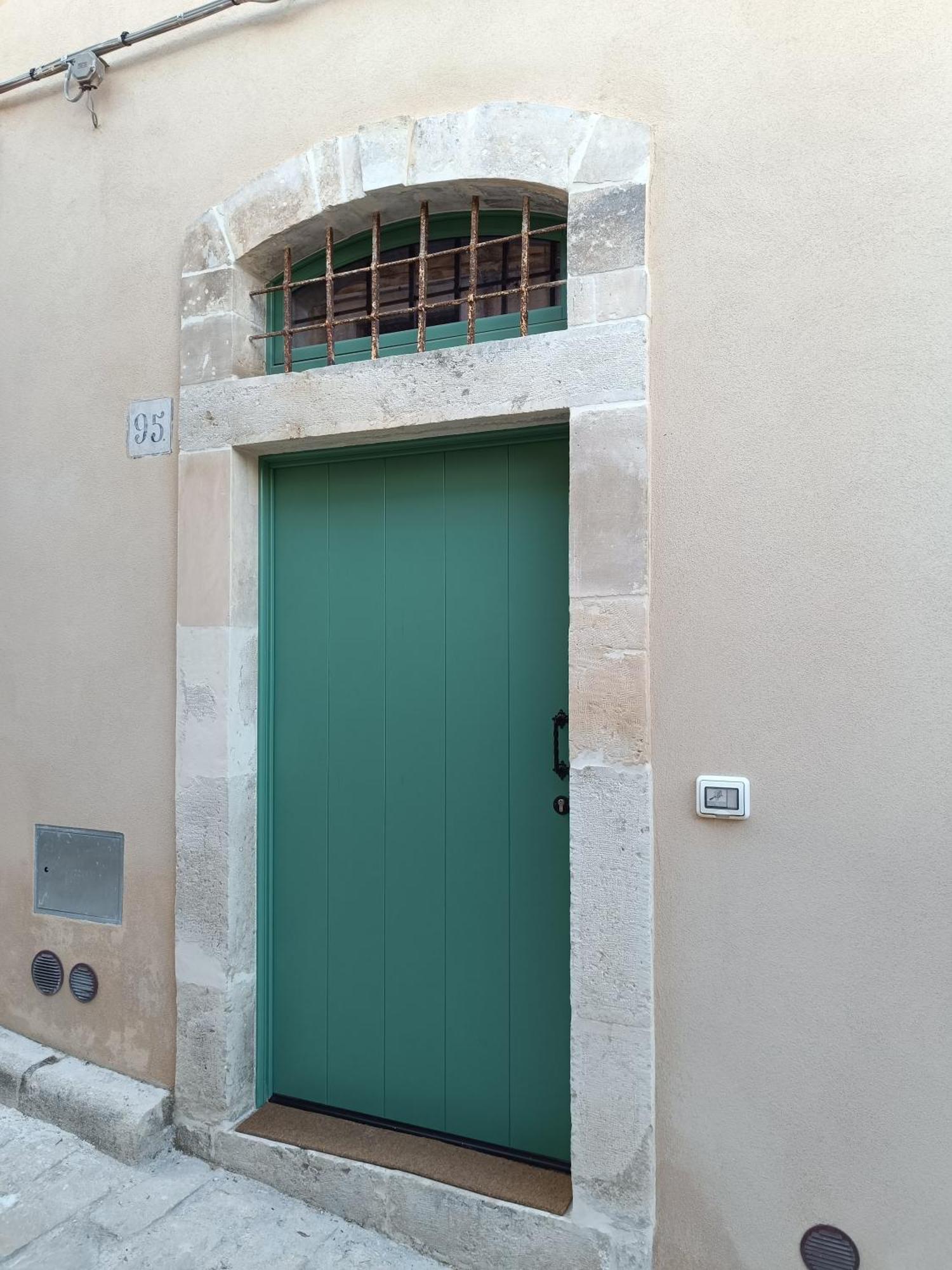 Casetta Santa Venera موديكا المظهر الخارجي الصورة